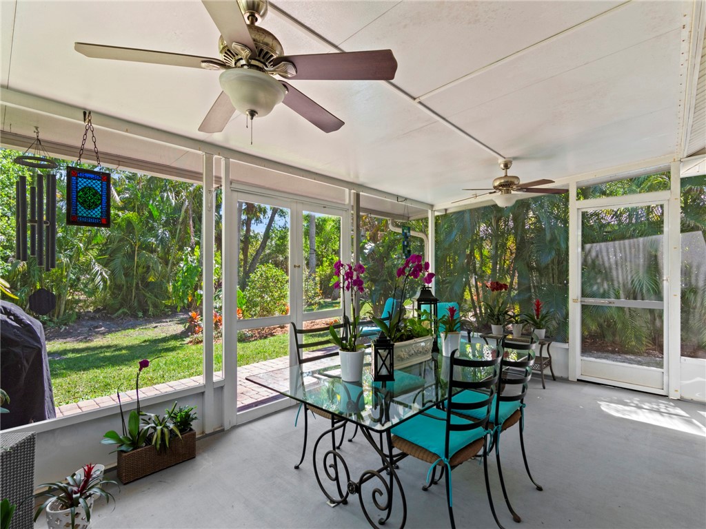 1916 Sixty Oaks Lane