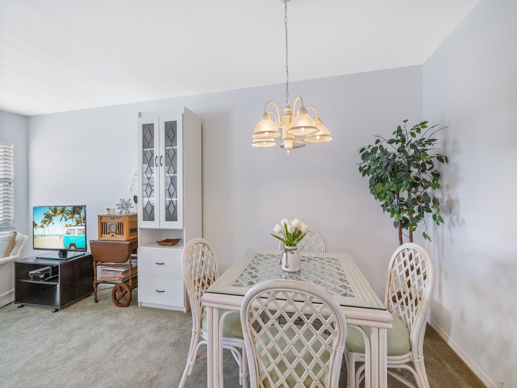 71 Royal Oak Court 204