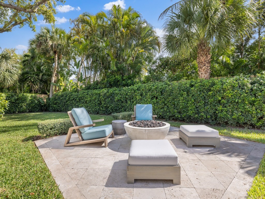 1765 Sand Dollar Way