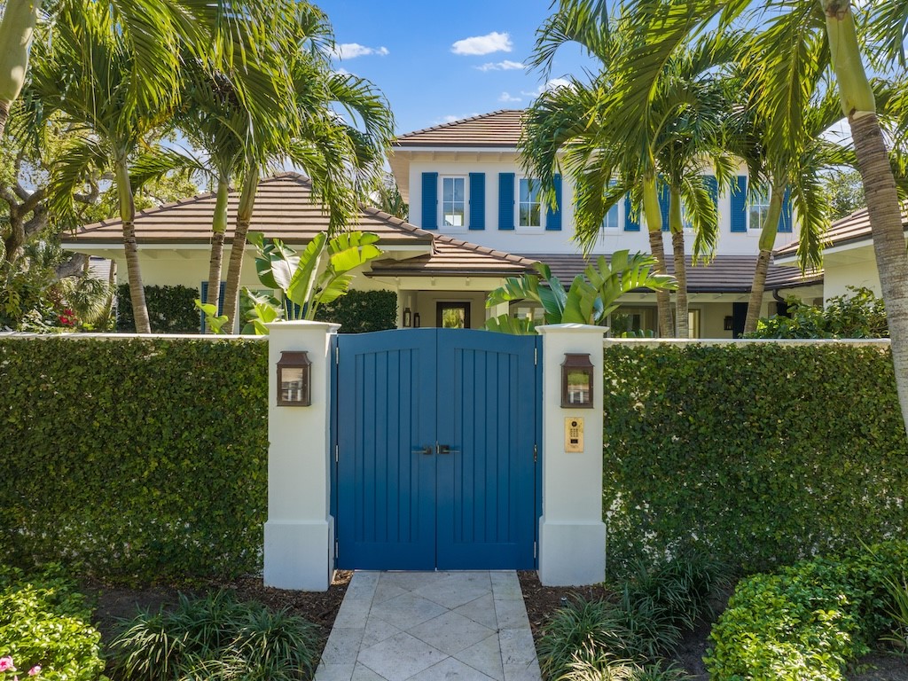 1765 Sand Dollar Way