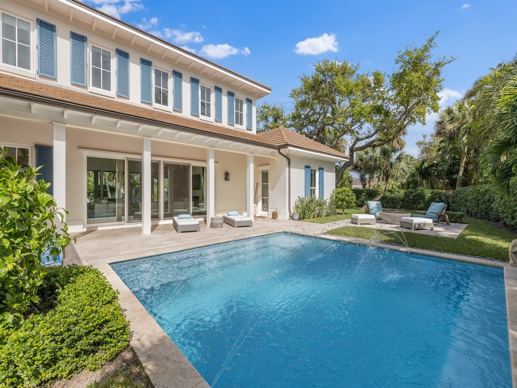 1765 Sand Dollar Way