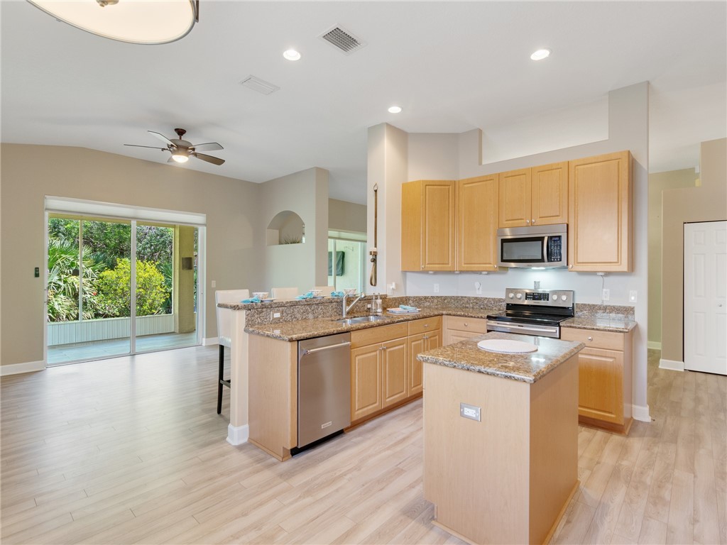4189 Abington Woods Circle