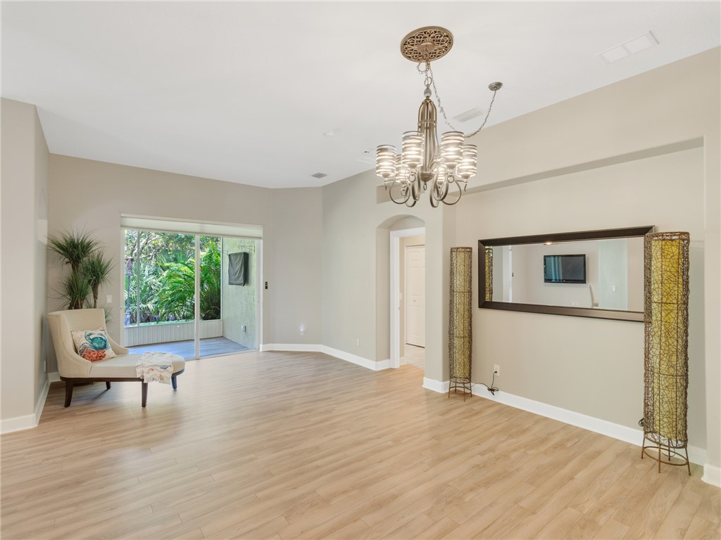 4189 Abington Woods Circle