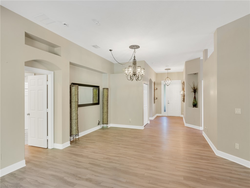 4189 Abington Woods Circle