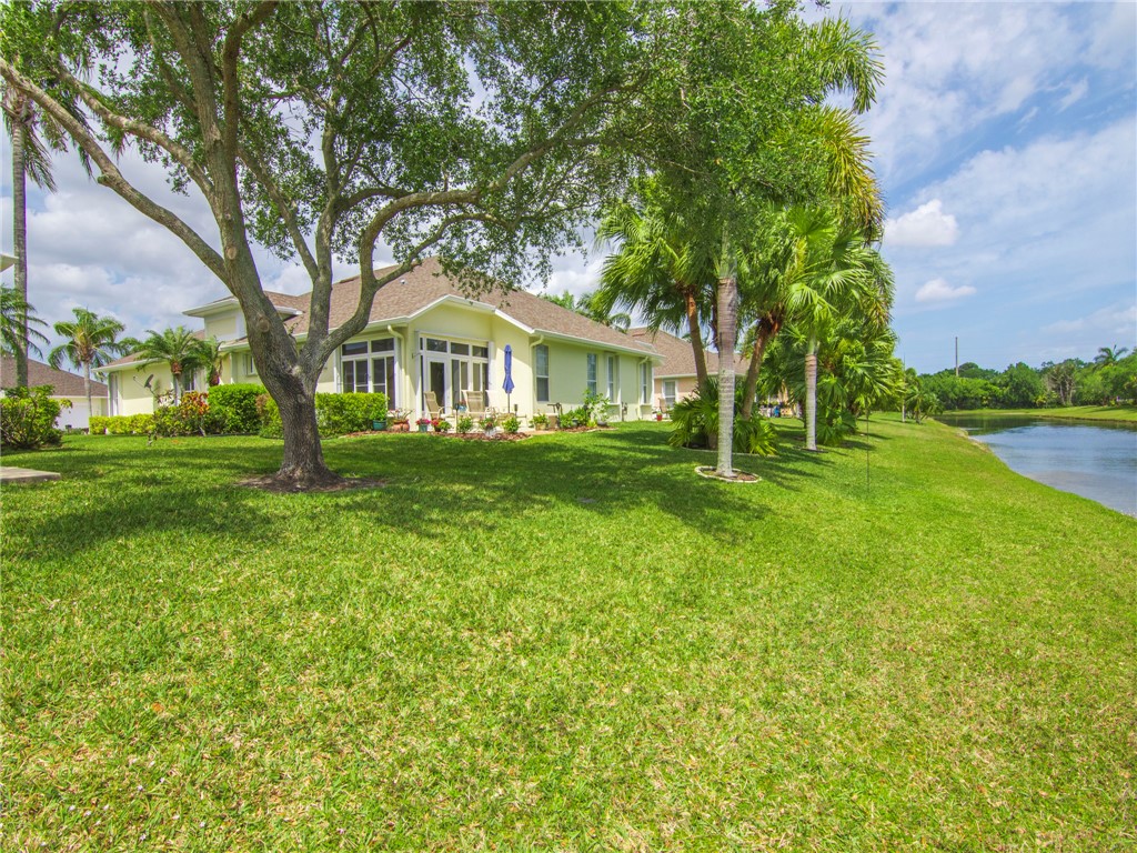465 E Tangerine Square SW