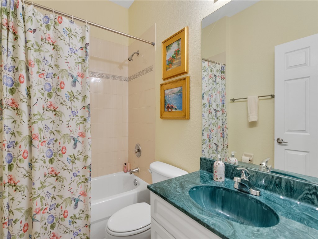 465 E Tangerine Square SW