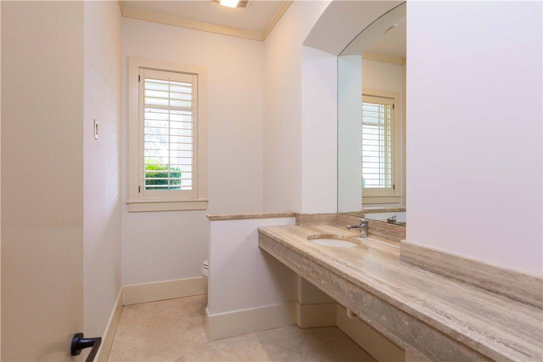 730 Egret Point