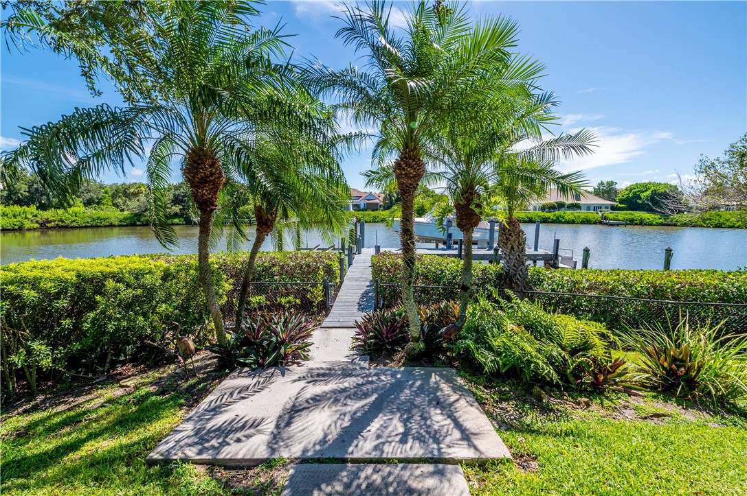 730 Egret Point