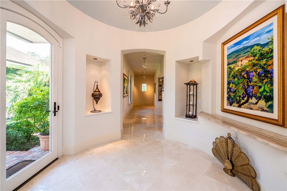 730 Egret Point