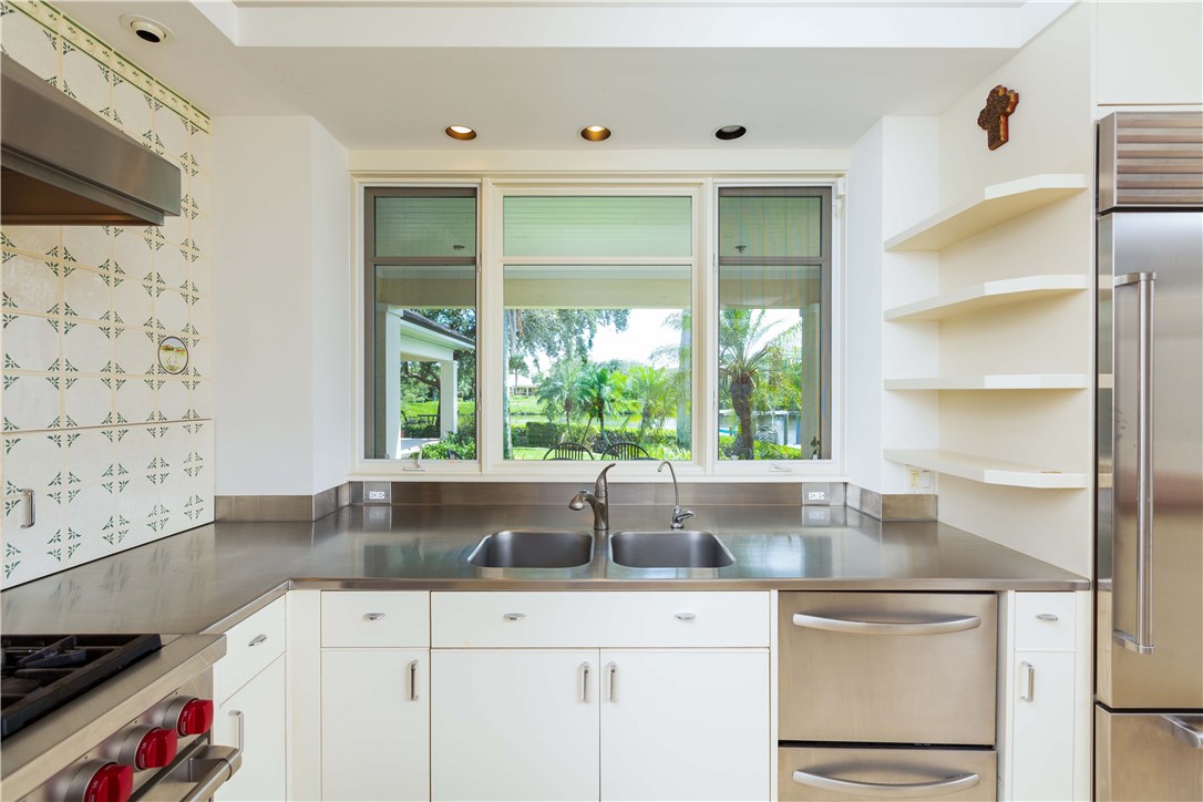 730 Egret Point
