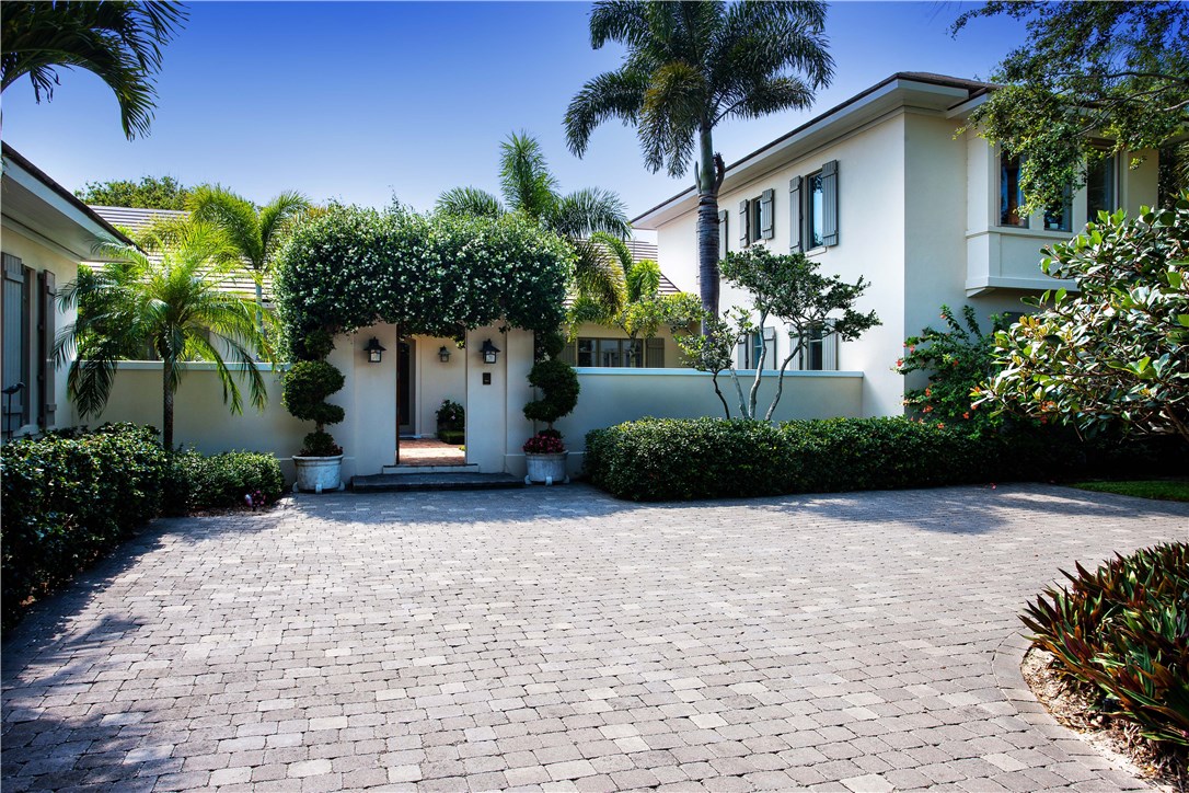 730 Egret Point