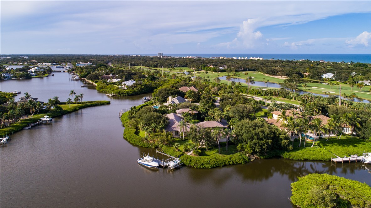 730 Egret Point