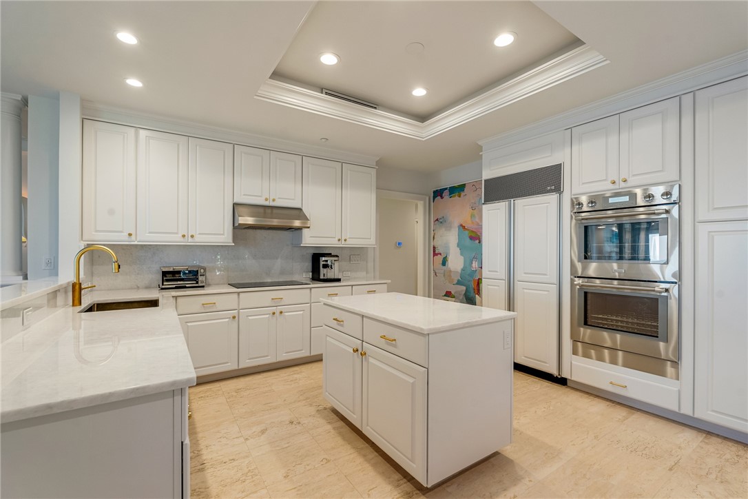60 Beachside Drive 201