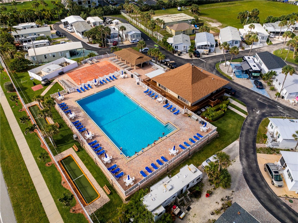 860 Pirates Cove Lane