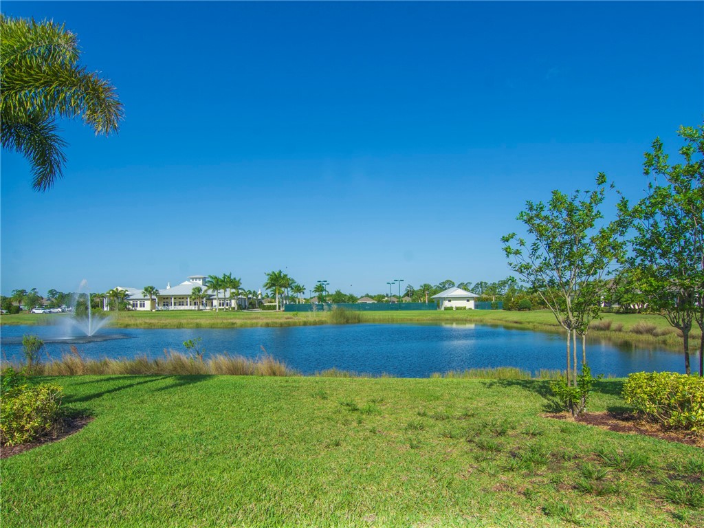 3475 Diamond Leaf Drive