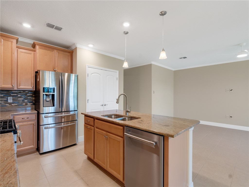 3475 Diamond Leaf Drive