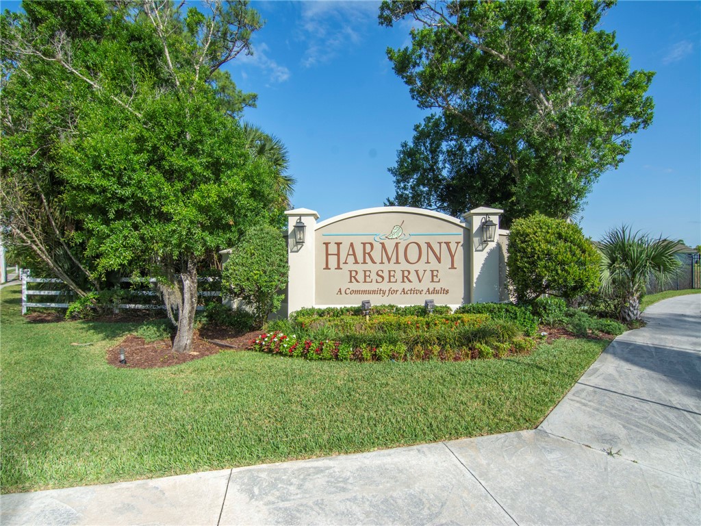 3475 Diamond Leaf Drive