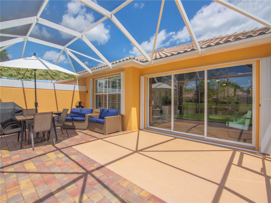 4944 Corsica Square