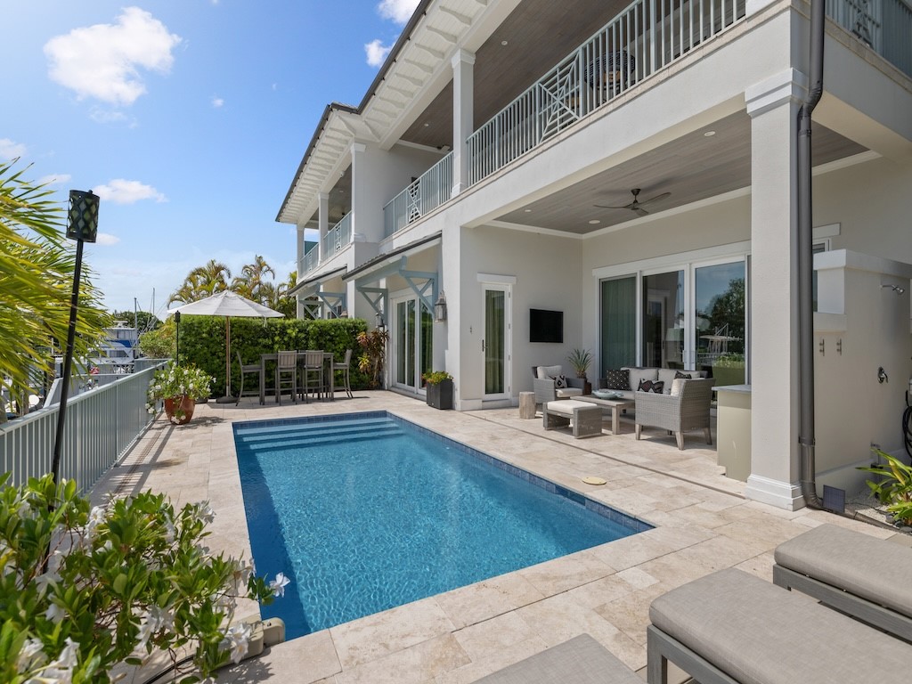 21 Royal Palm Pointe C