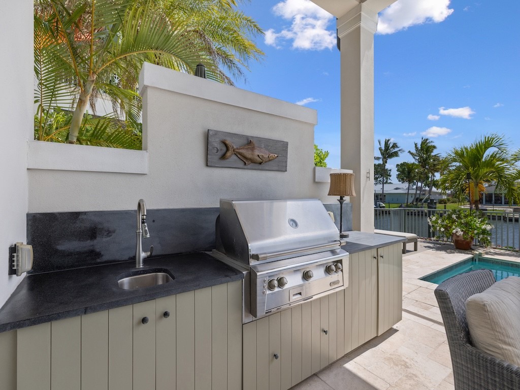 21 Royal Palm Pointe C