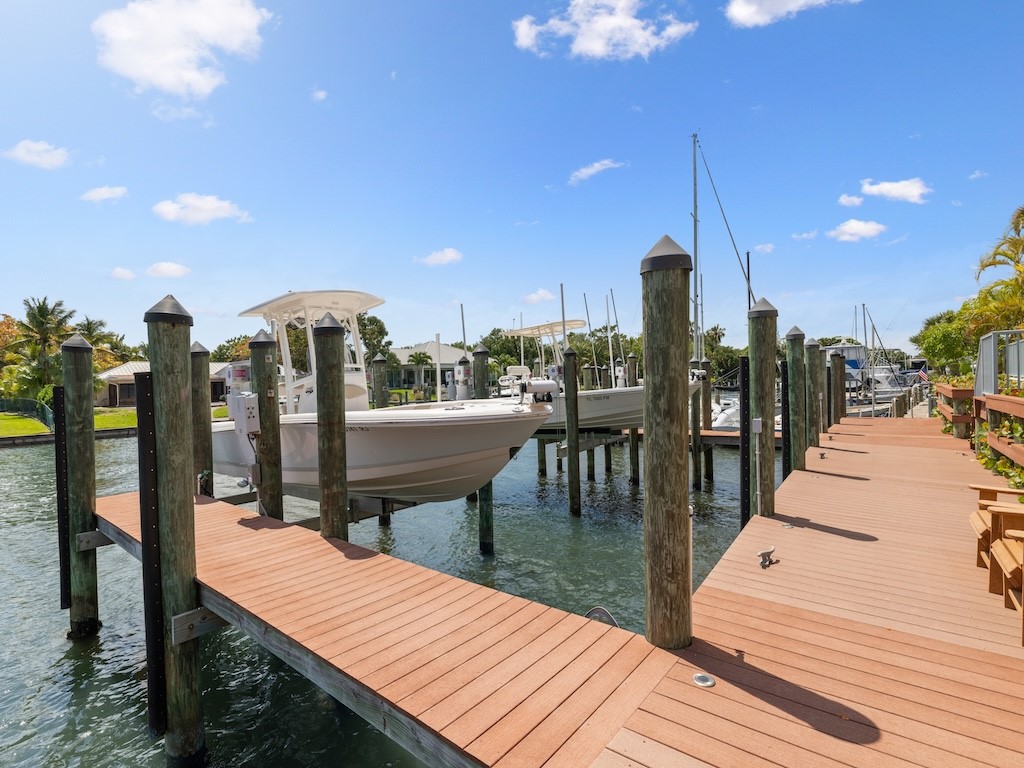21 Royal Palm Pointe C