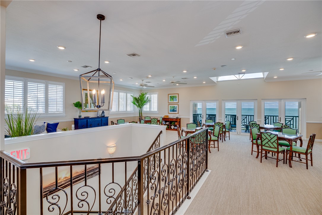 450 Ventura Place