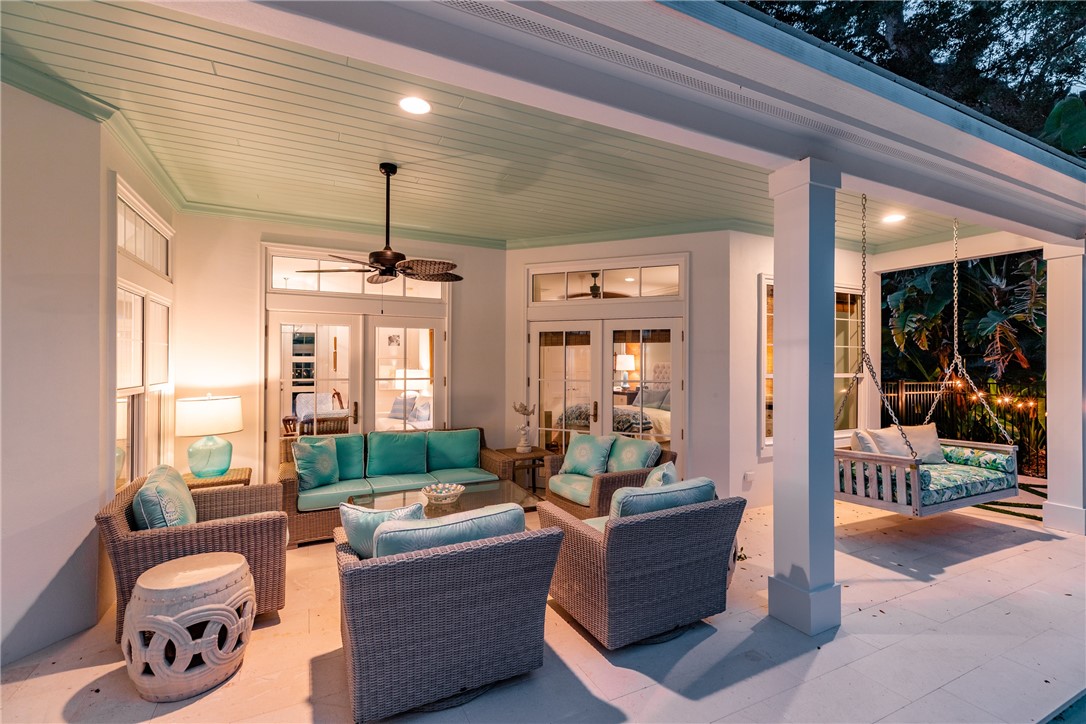 450 Ventura Place