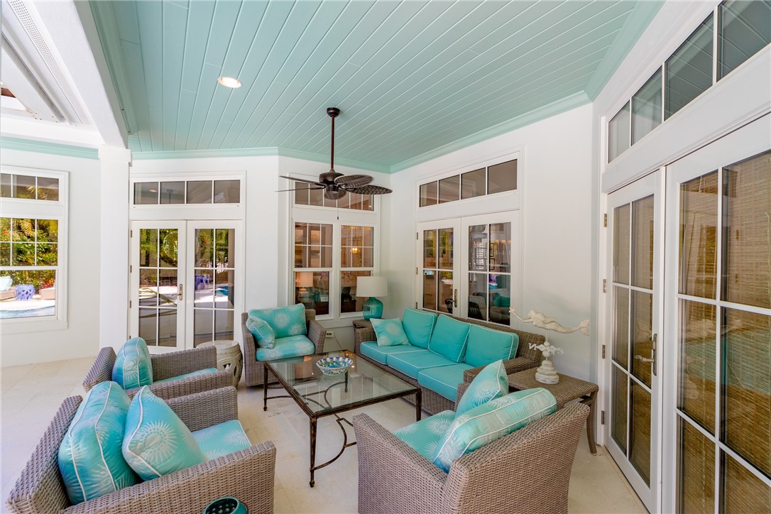 450 Ventura Place