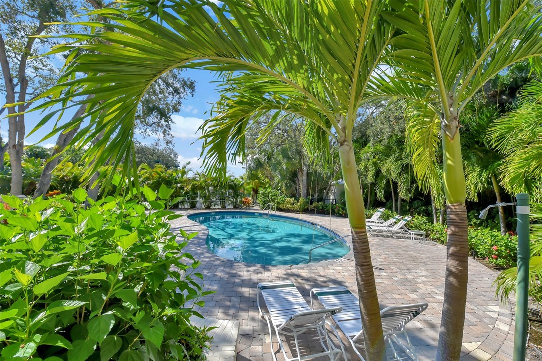 611 Tomahawk Trail