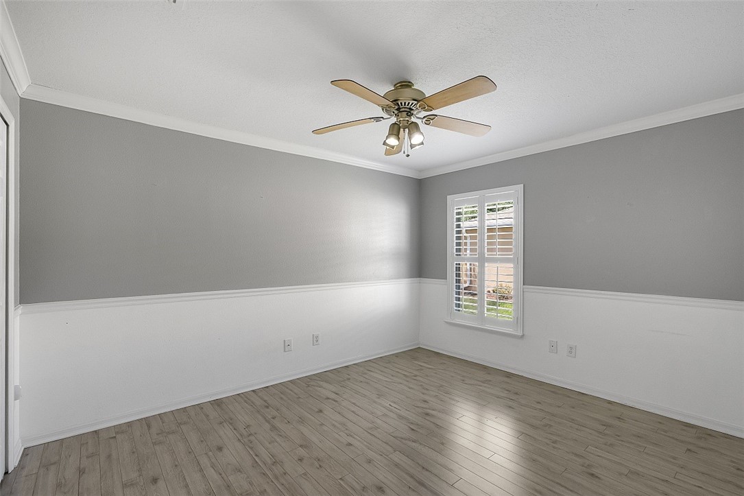 5056 5th Manor