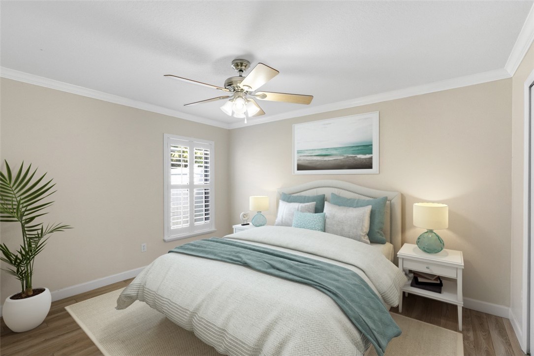 5056 5th Manor
