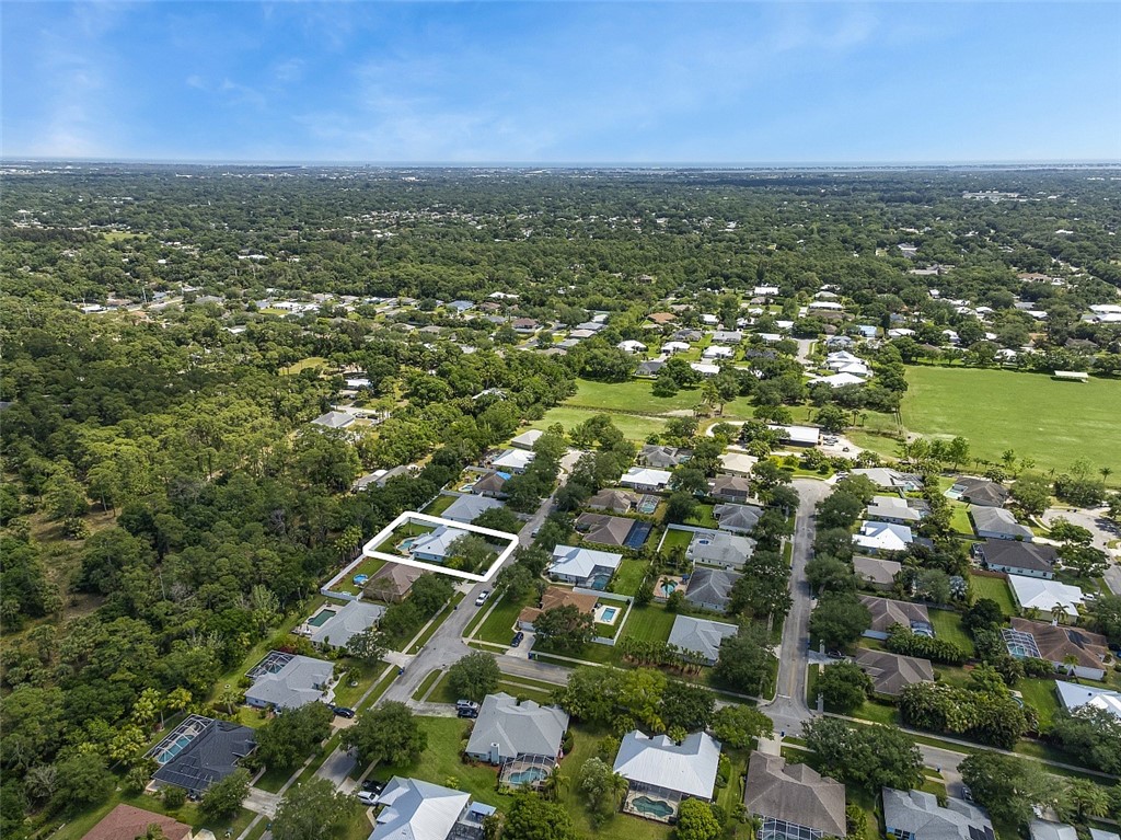 5056 5th Manor