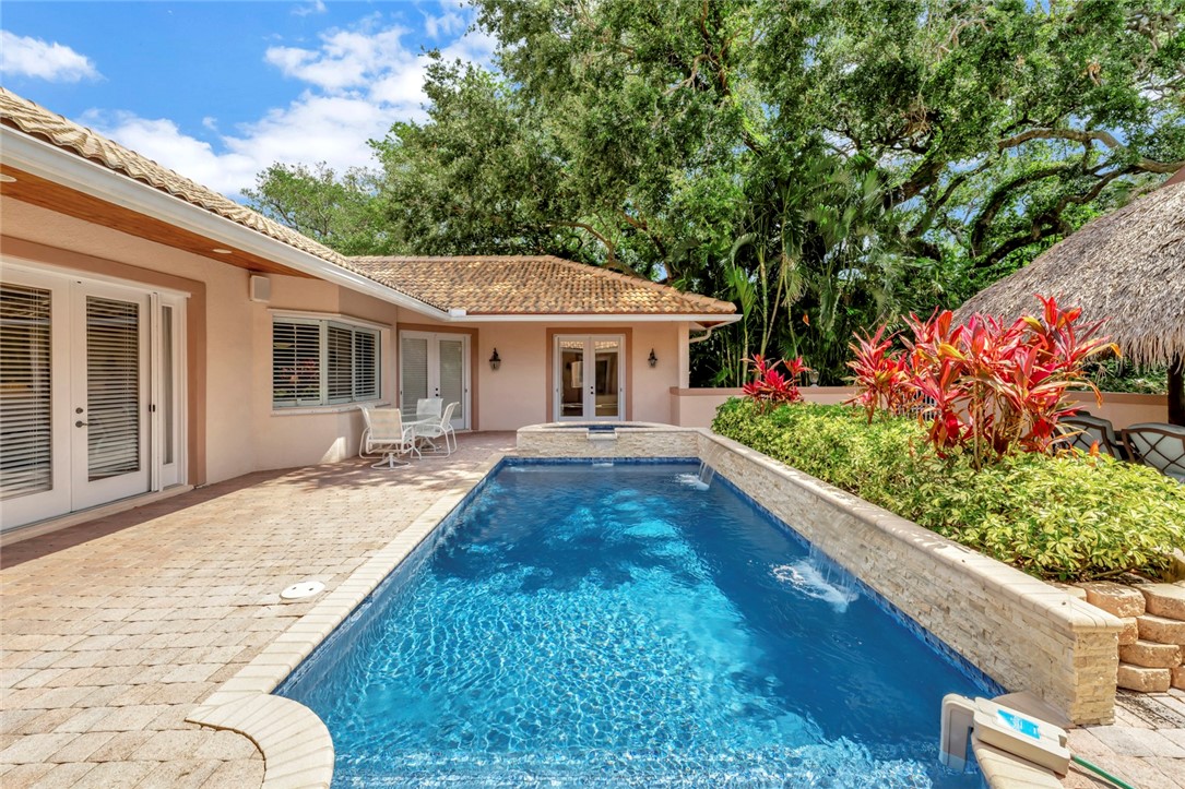 112 Cormorant Court
