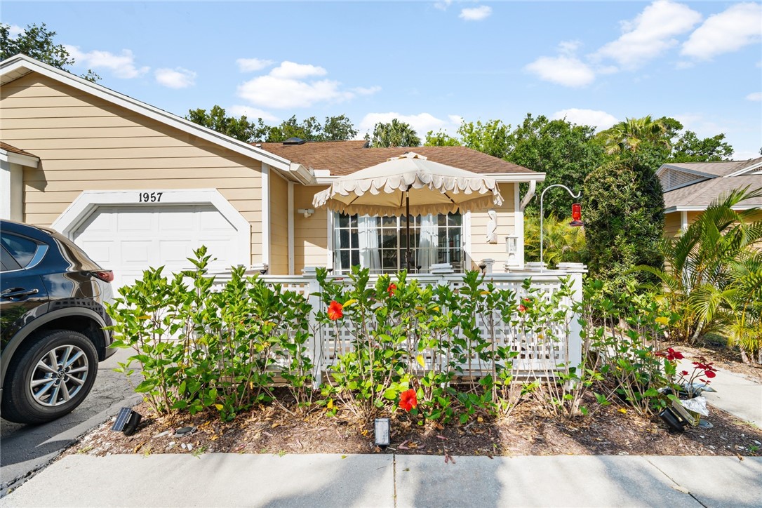 1957 Sixty Oaks Lane