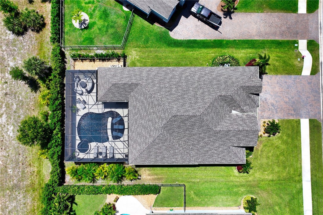 7209 33rd Square