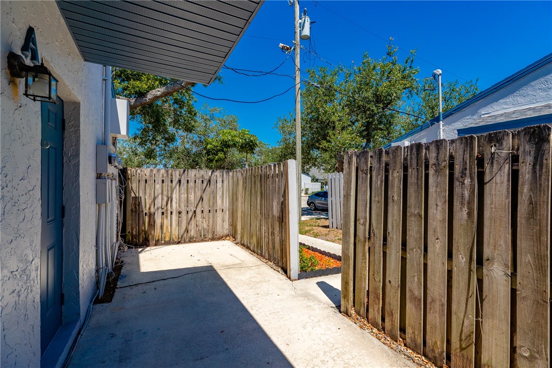 2015 Oleander Boulevard A