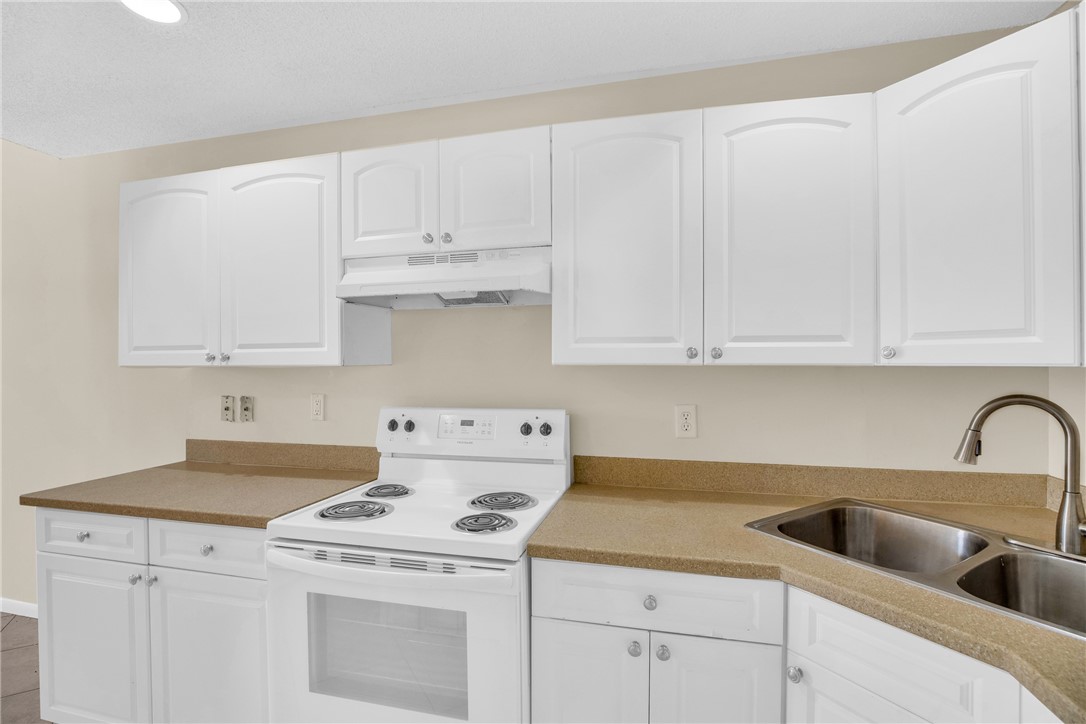 2015 Oleander Boulevard A