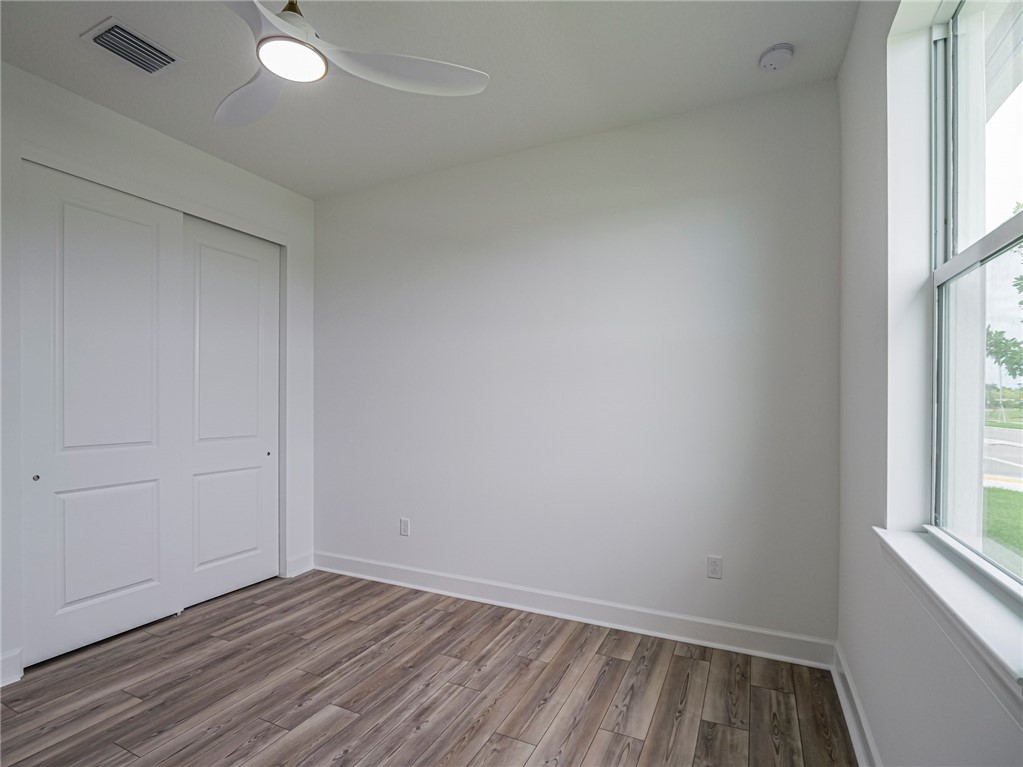4487 Nautilus Cir Circle