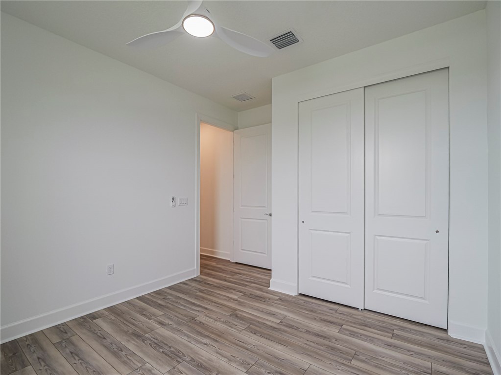 4487 Nautilus Cir Circle