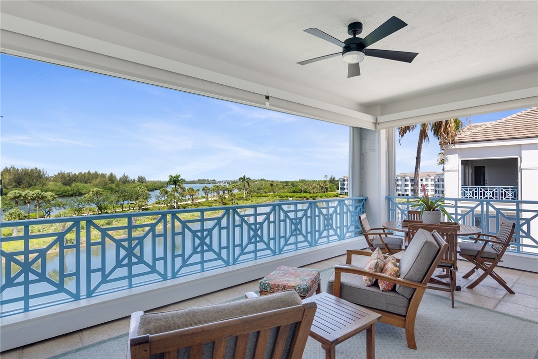 9013 Somerset Bay Lane 402
