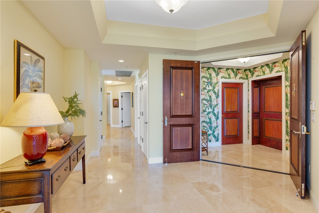 9013 Somerset Bay Lane 402