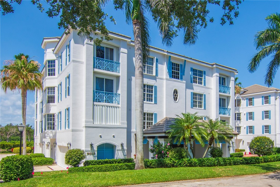 9013 Somerset Bay Lane 402