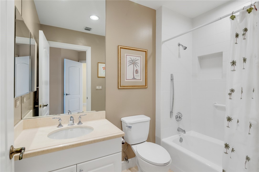 9013 Somerset Bay Lane 402