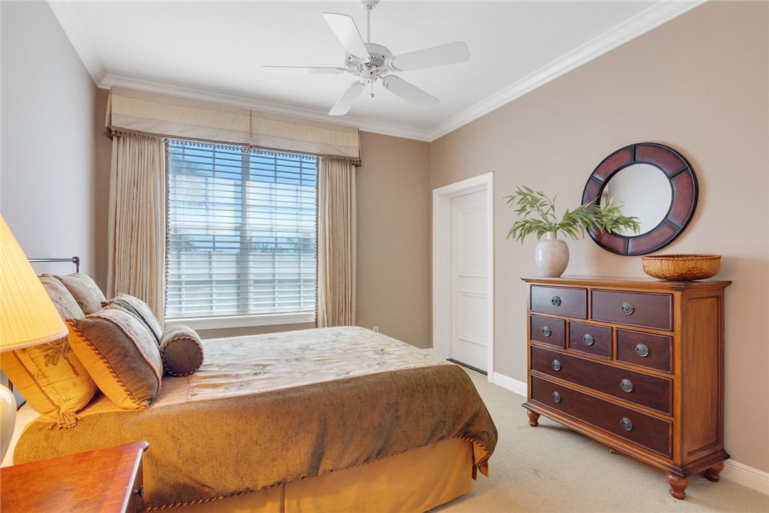 9013 Somerset Bay Lane 402