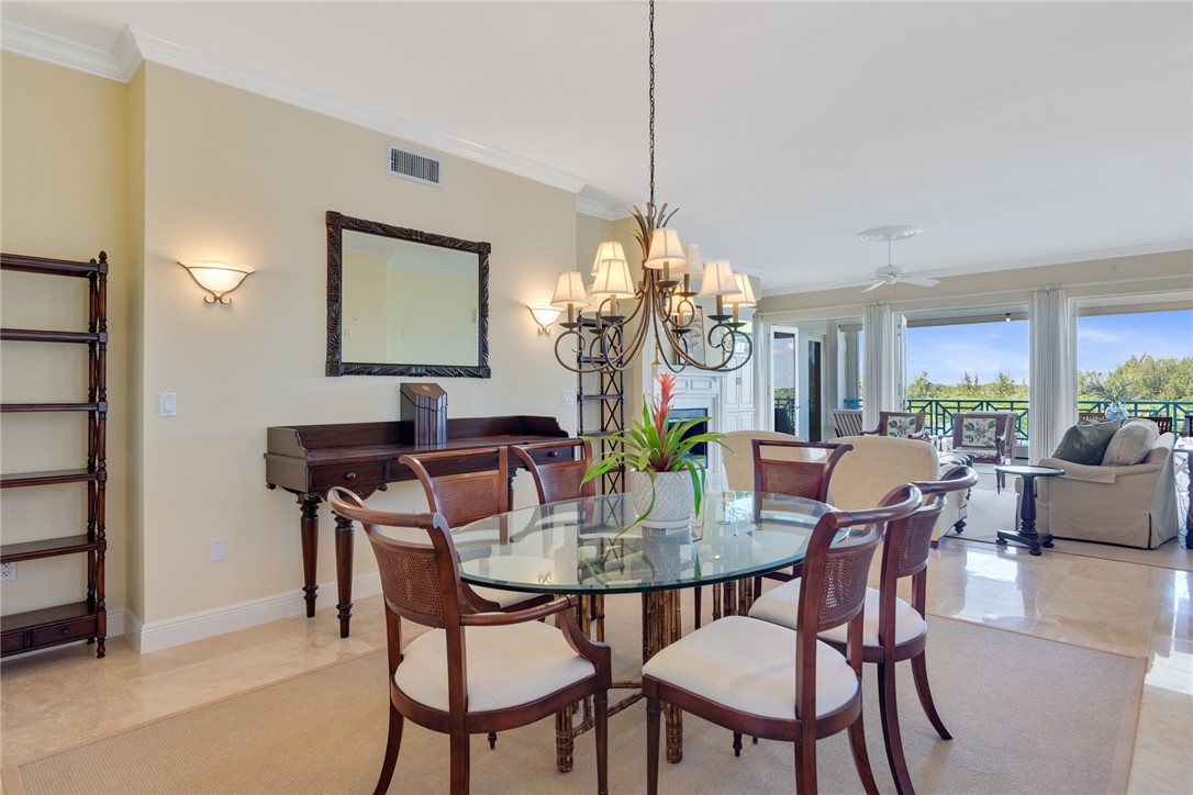 9013 Somerset Bay Lane 402