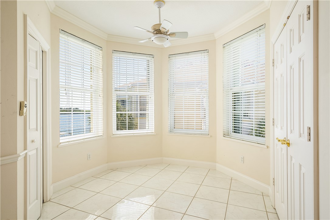 1910 Tarpon Lane 304