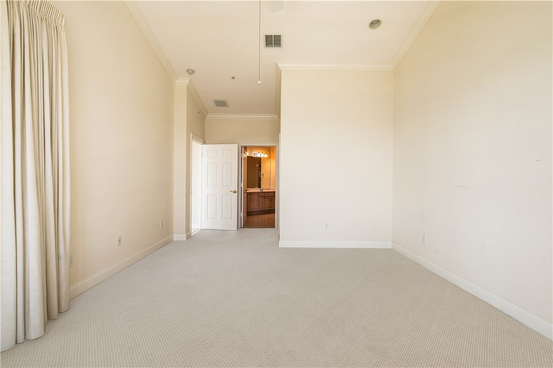1910 Tarpon Lane 304
