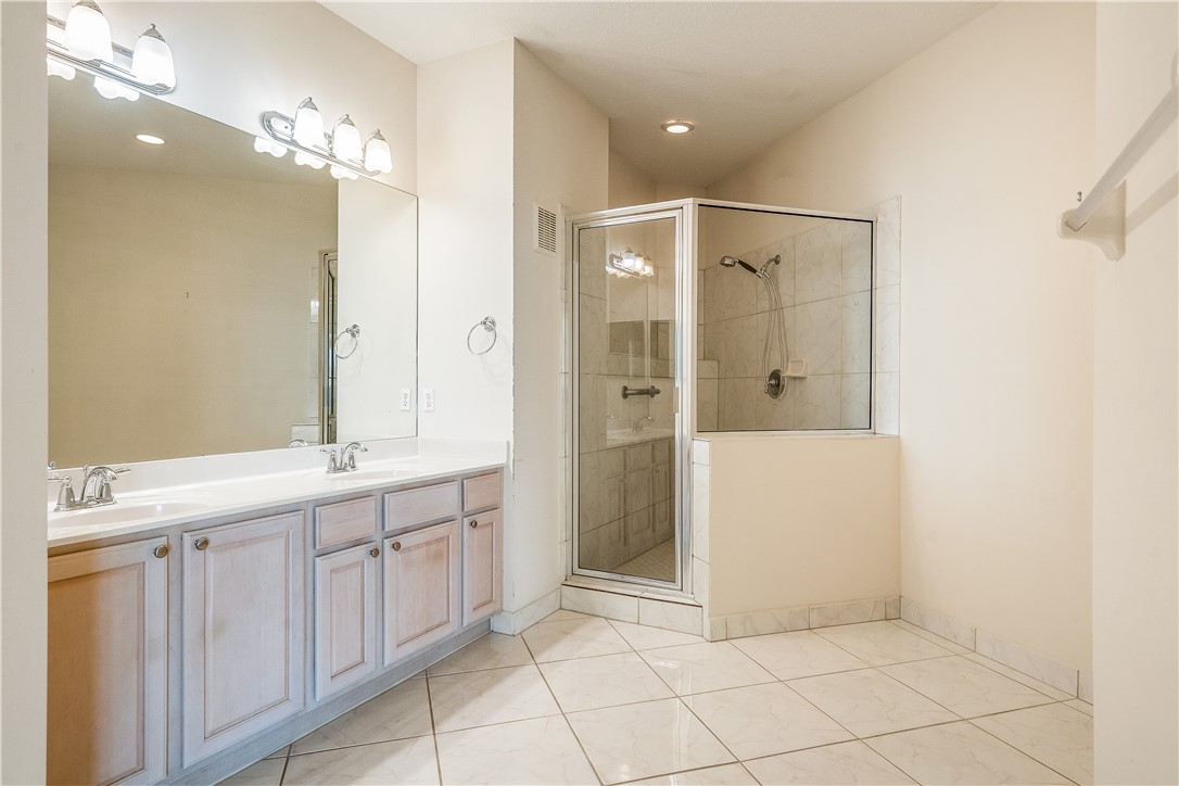 1910 Tarpon Lane 304