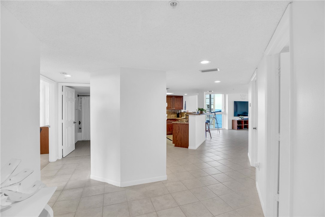 3880 N A1A Highway 901