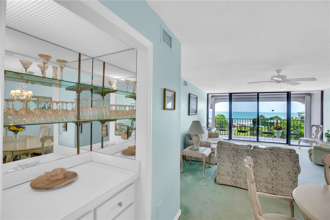 5300 Highway A1a None 412